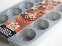 画像1: Wilton マフィン型/カップケーキ型　レギュラーサイズ　カバー付　12個取カップケーキボックスプレゼント付き