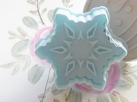 画像1: バネ式スタンプクッキー型　雪の結晶（ライトブルー）