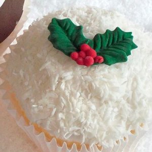 画像3: イギリス製/シュガークラフトシリコン抜き型/西洋ヒイラギの葉(ホリーリーフ)&ベリー トリオ 3種類 (3)