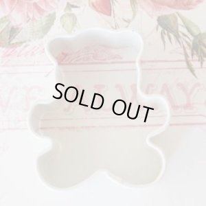 画像2: ミニカラークッキー型（ホワイト）　テディ（ミニ） (2)