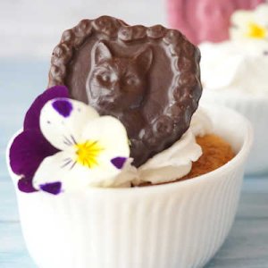 画像4: チョコレート型   ハートフレームの猫　12個取 (4)